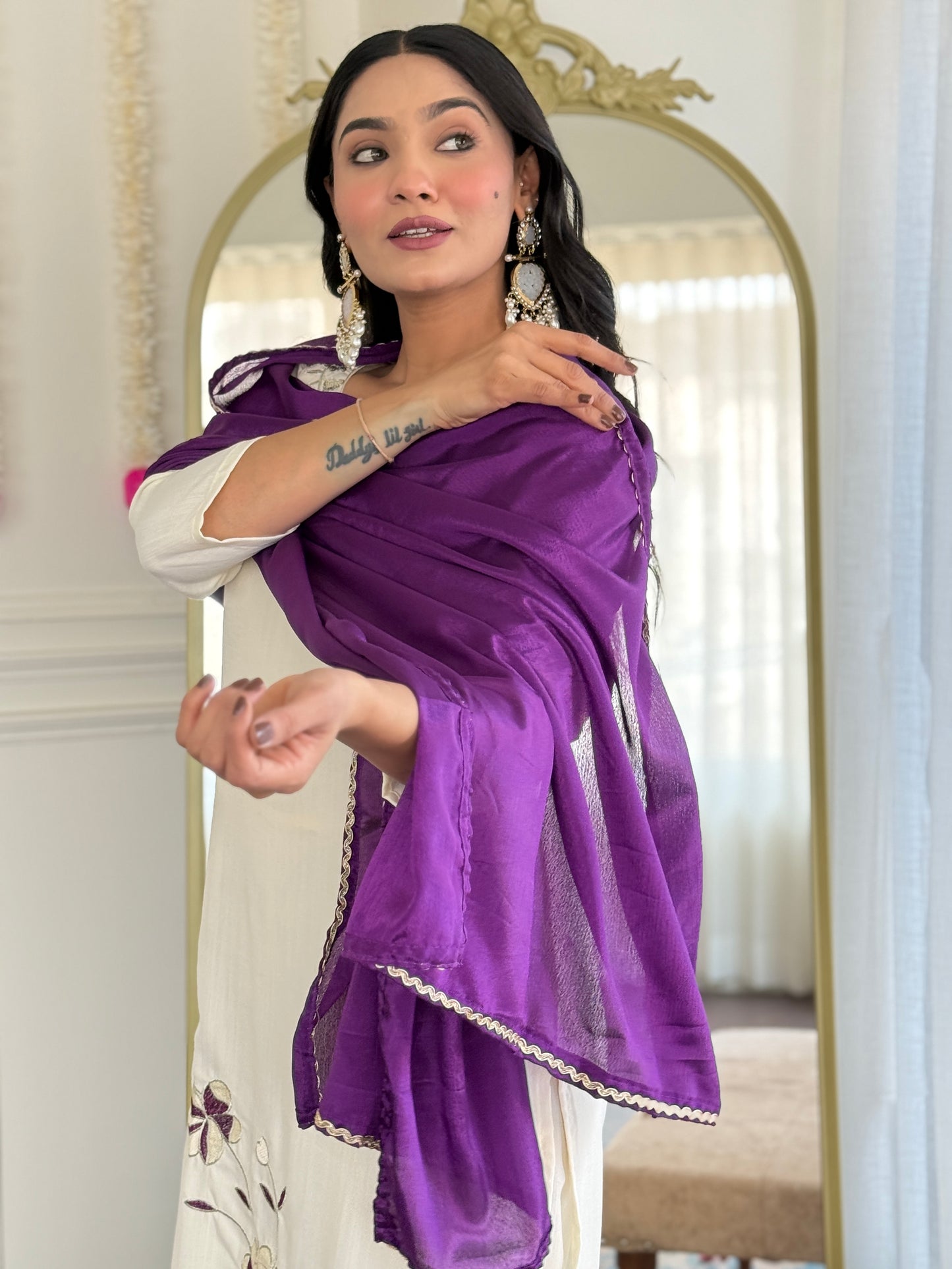 Zoya – Ivory Garden Kurta Set
