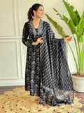 Noor-E-Zevar – Black Silver Block Print Kurta Set