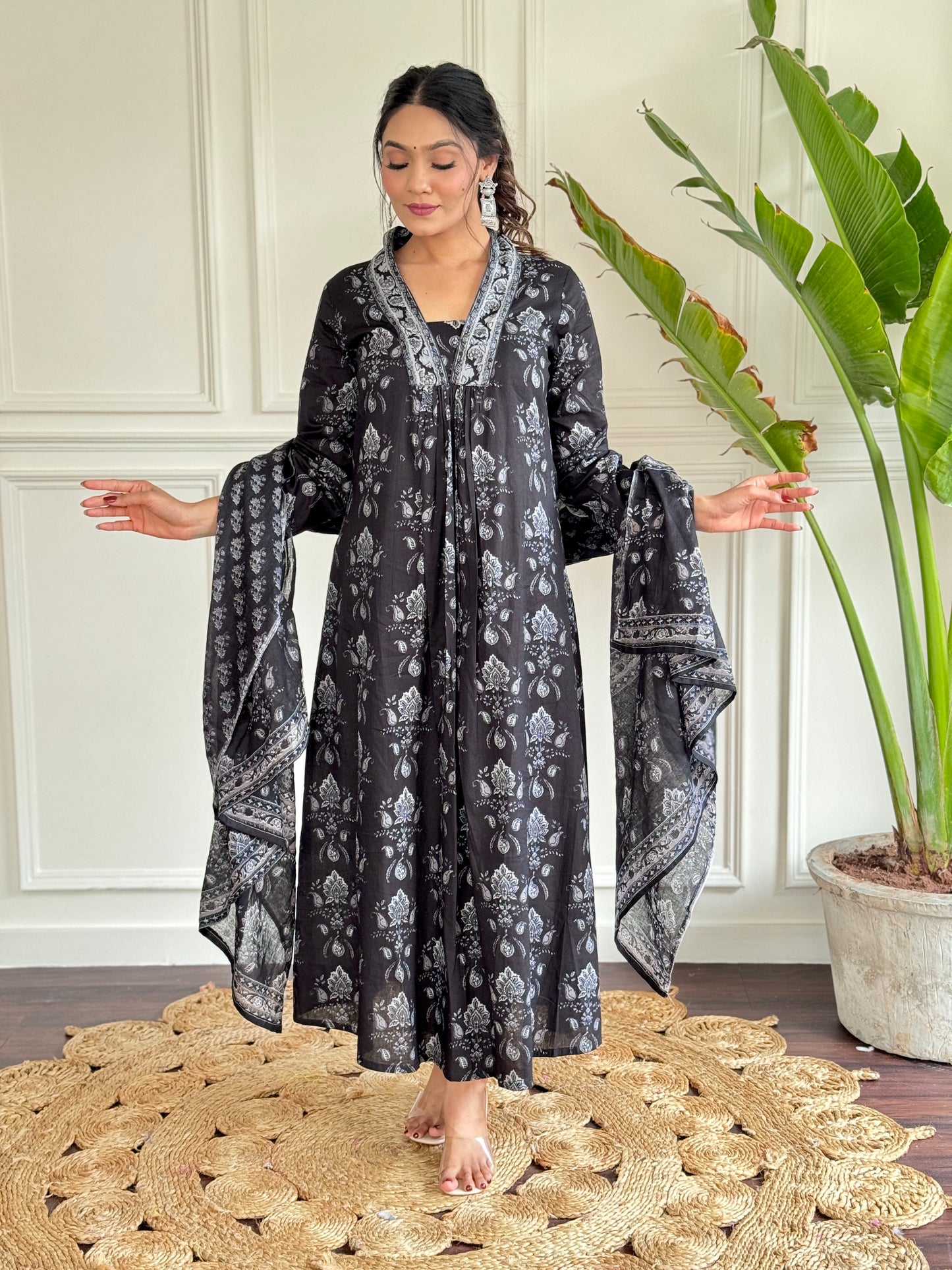 Noor-E-Zevar – Black Silver Block Print Kurta Set
