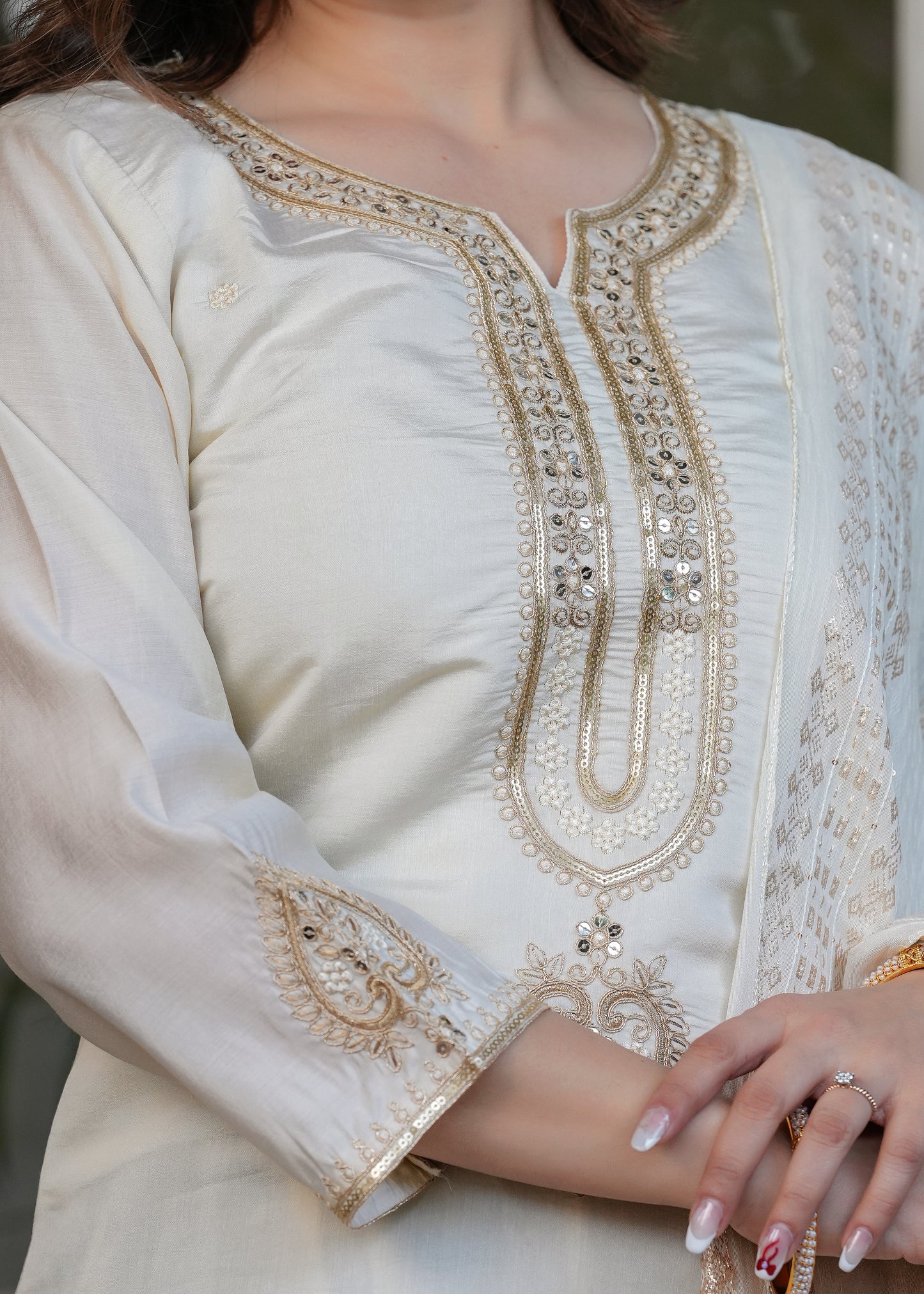 Ziya – Off-White Mirror Embroidered Kurta Set