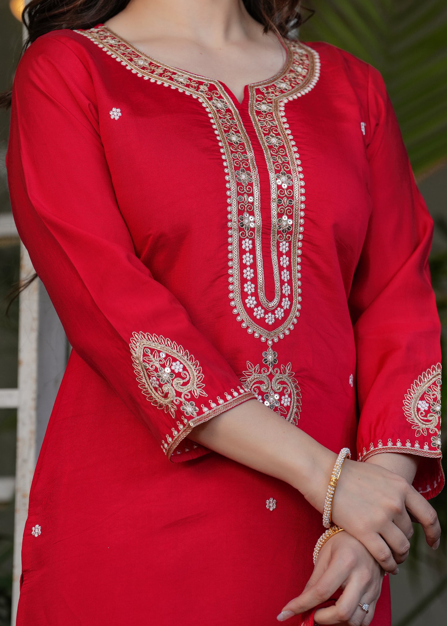 Zehra – Radiant Red Mirror Embroidered Kurta Set