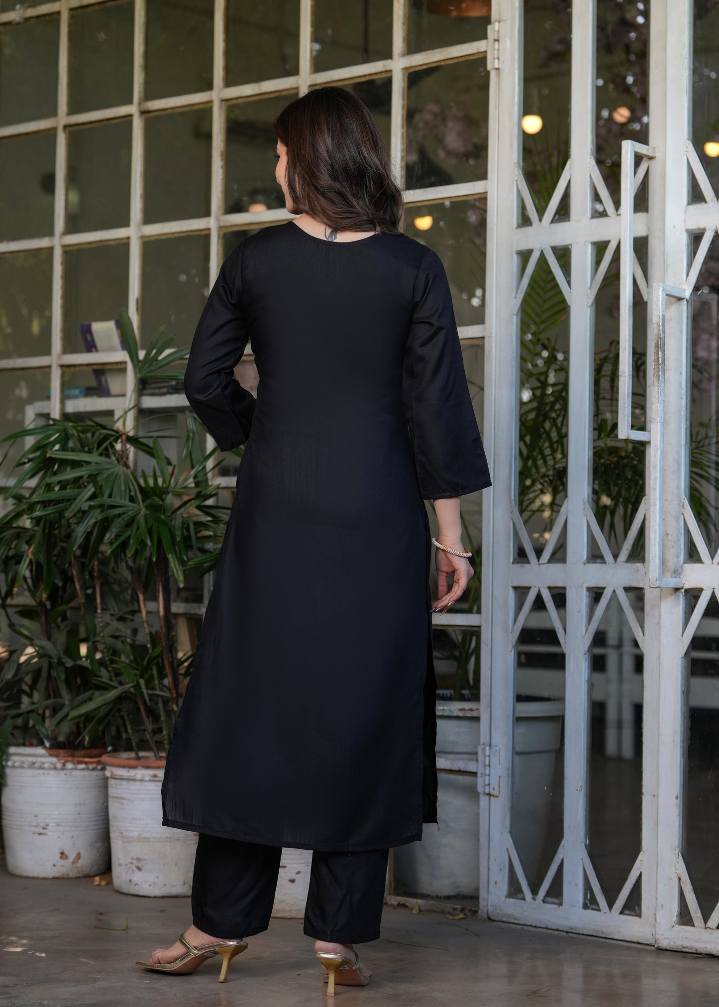 Noor – Midnight Bloom Embroidered Kurta Set