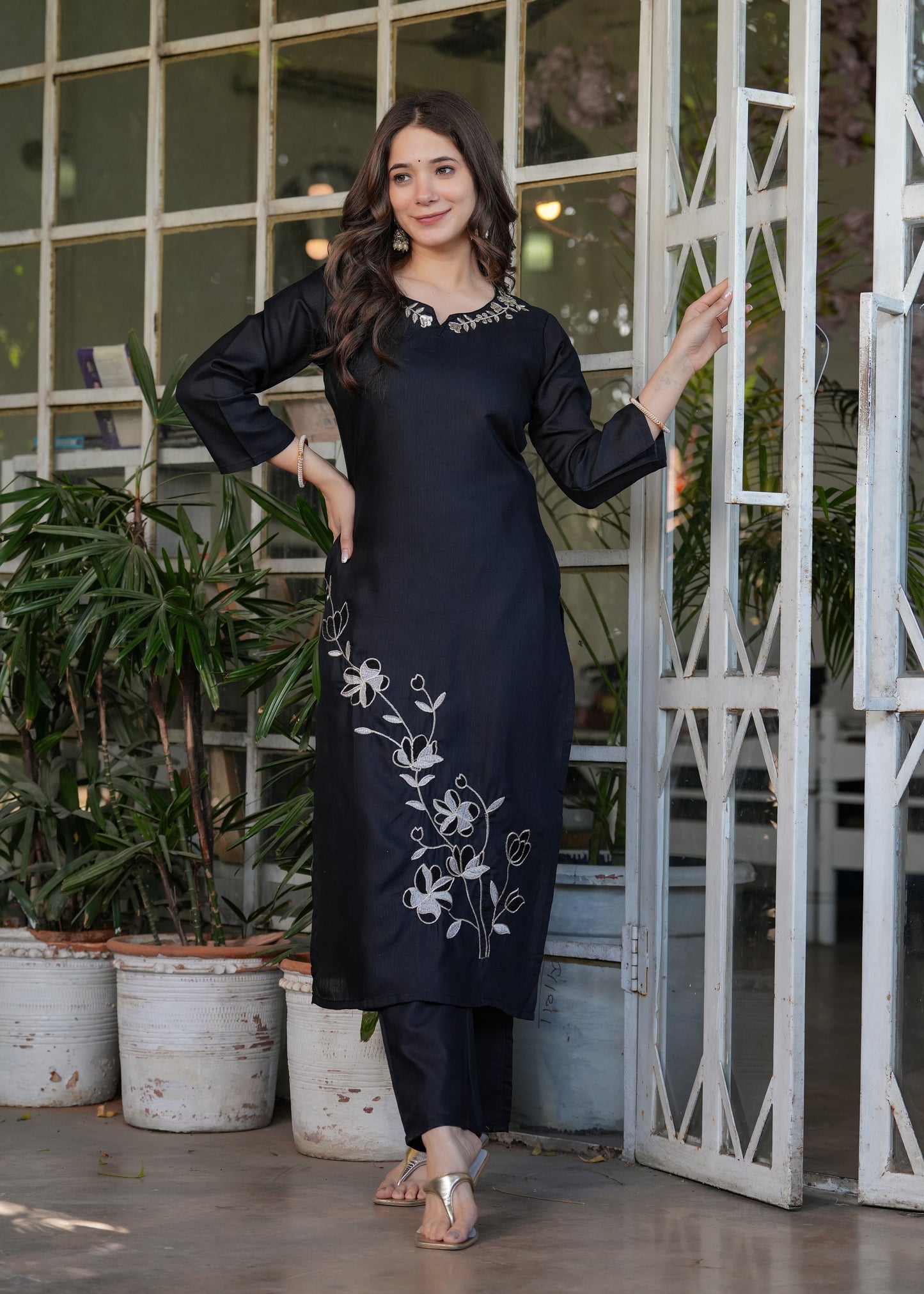 Noor – Midnight Bloom Embroidered Kurta Set