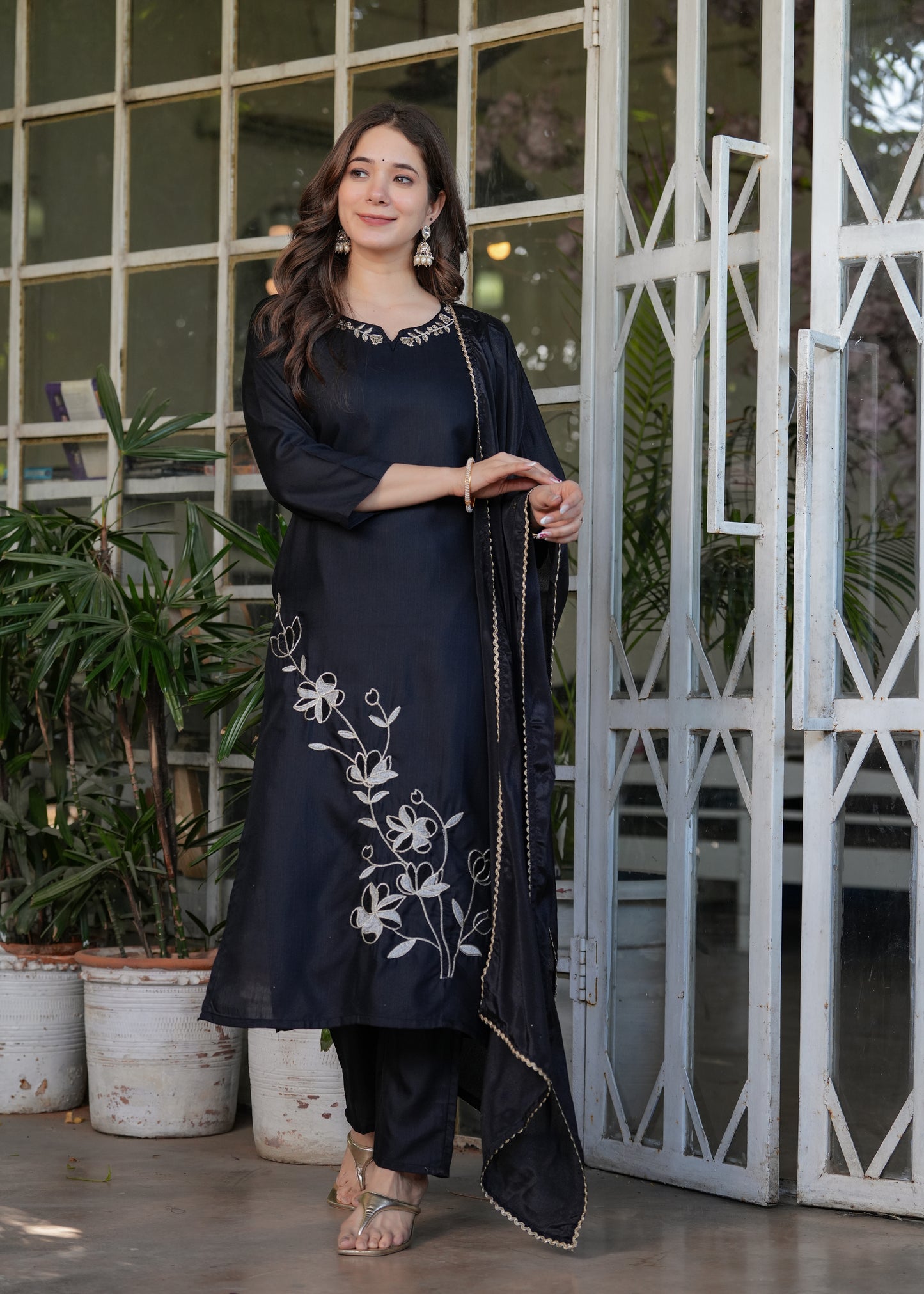 Noor – Midnight Bloom Embroidered Kurta Set