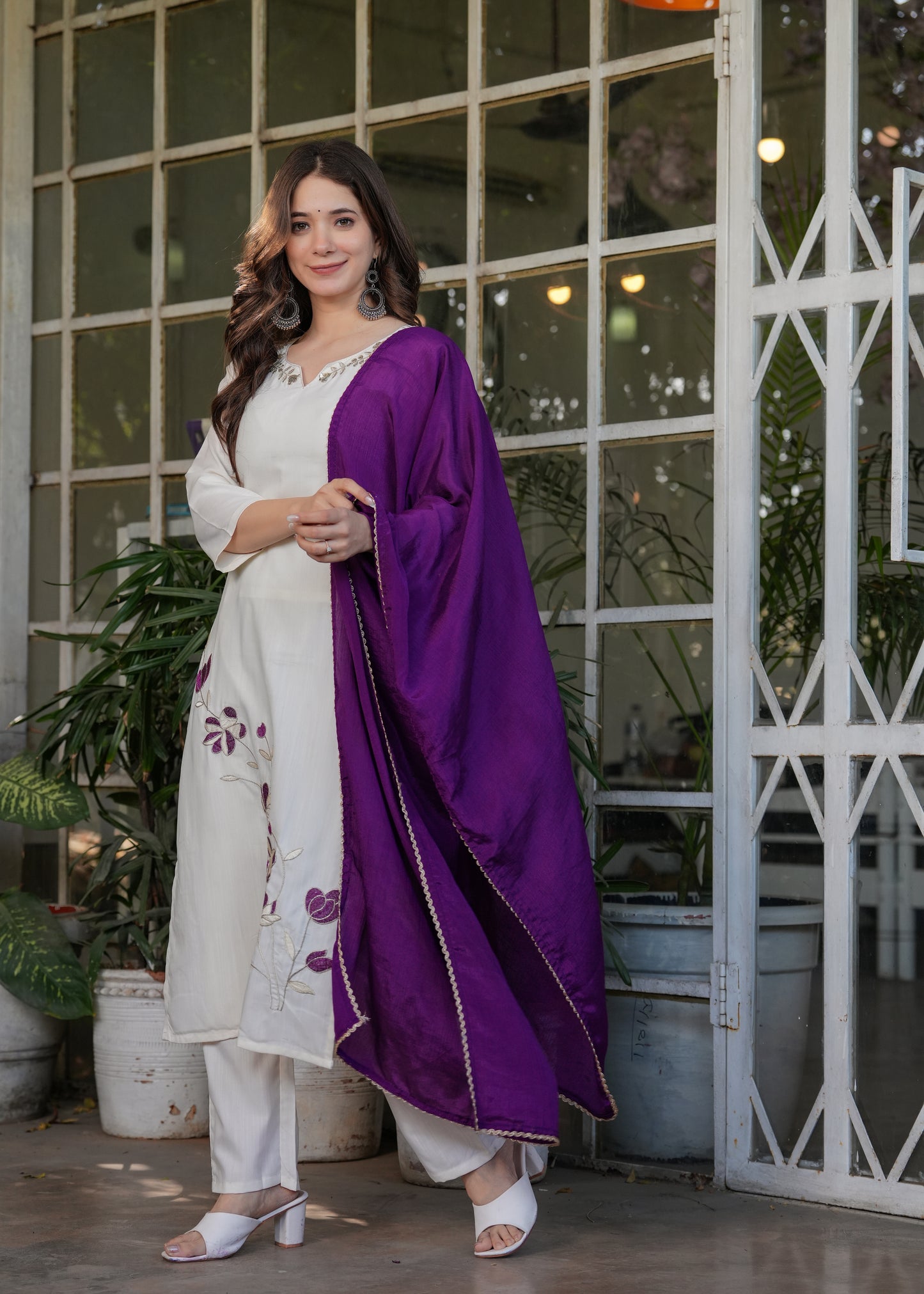 Zoya – Ivory Garden Kurta Set