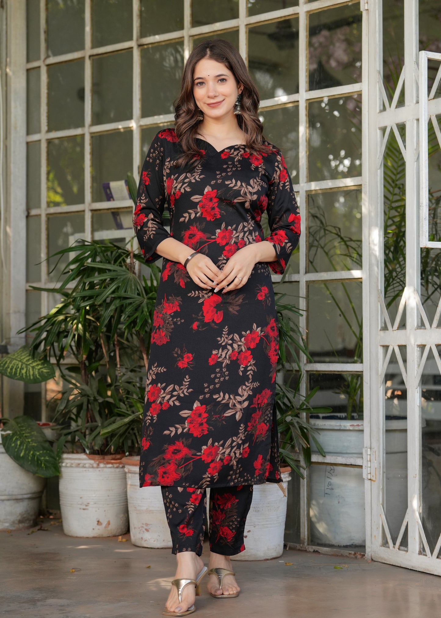 Aafreen Scarlet Bloom Set