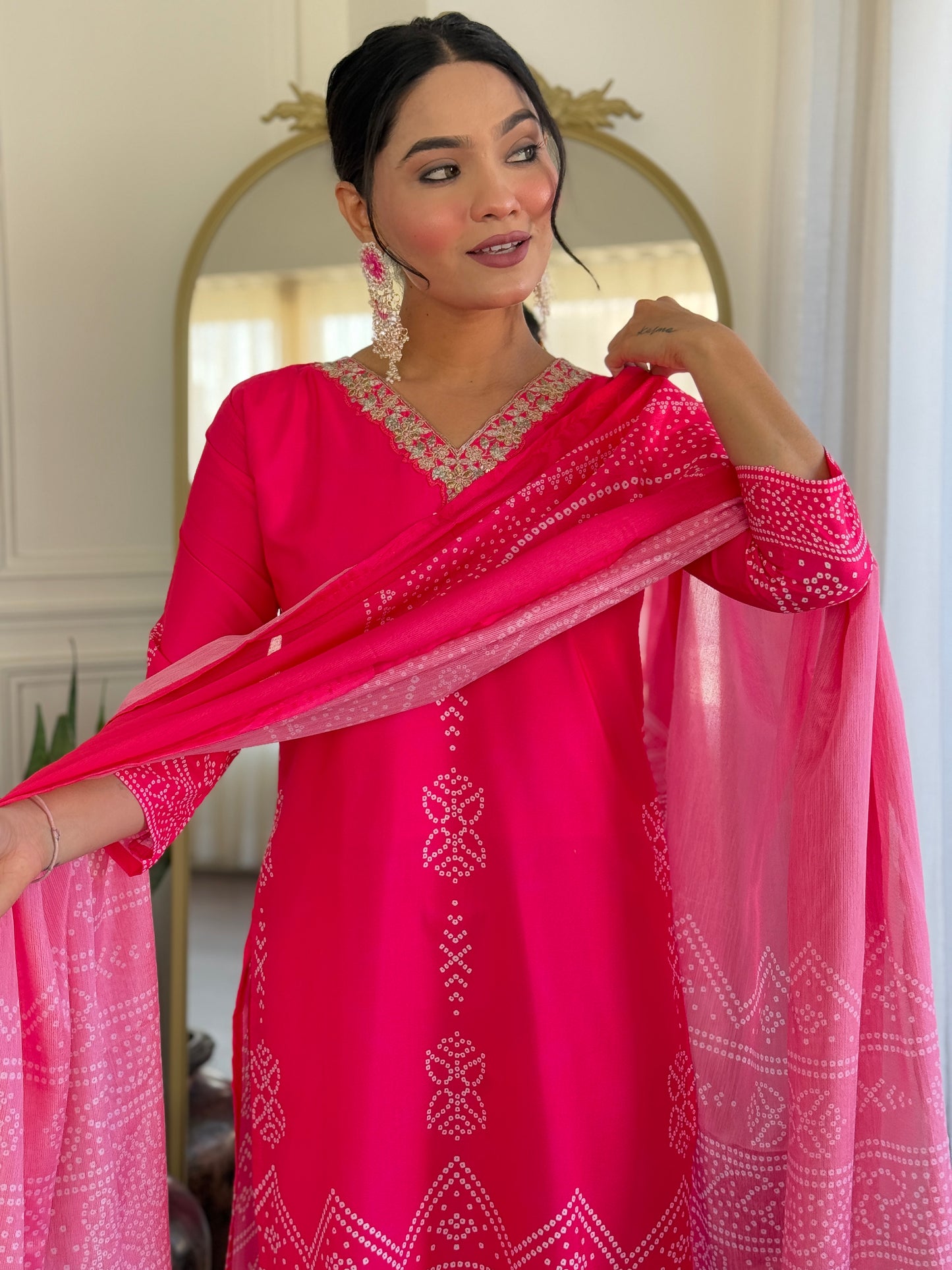 Phoolkari – Rani Pink Bandhej Kurta Set