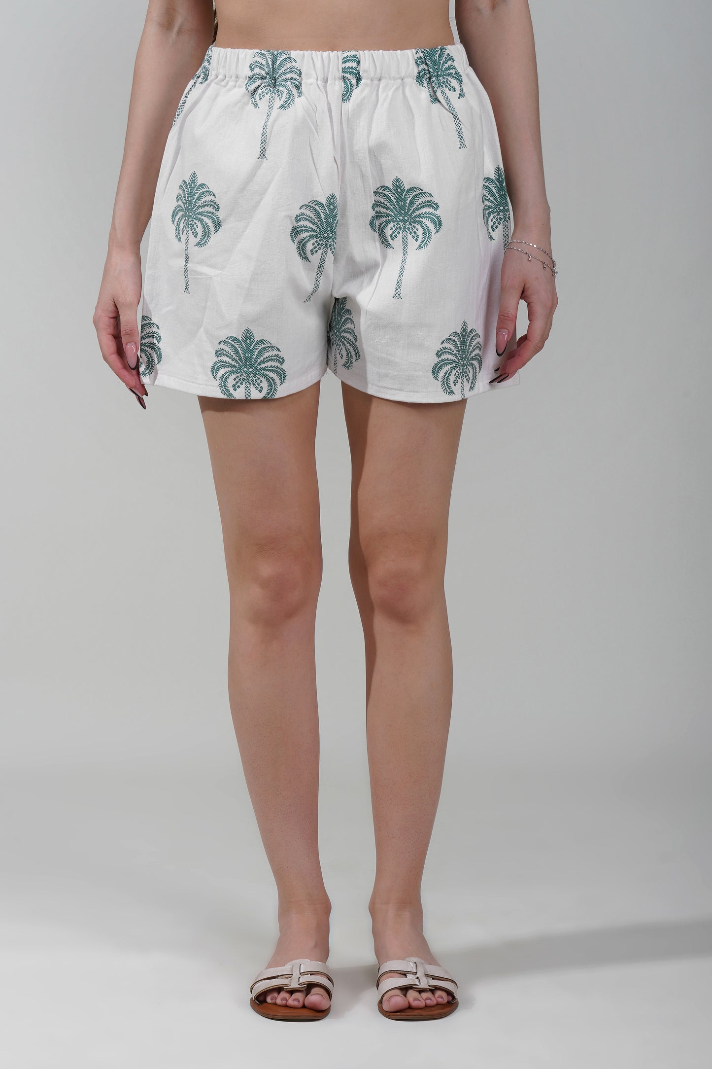 Palm Breeze Shorts