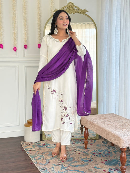 Zoya – Ivory Garden Kurta Set