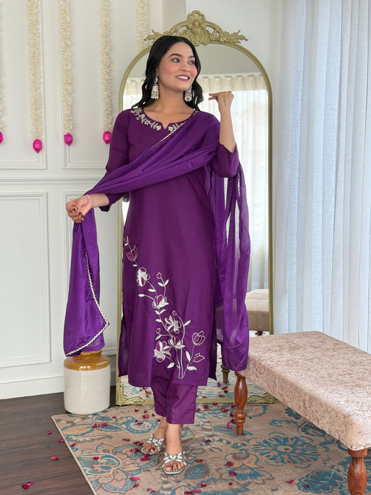 Ira – Plum Blossom Kurta Set