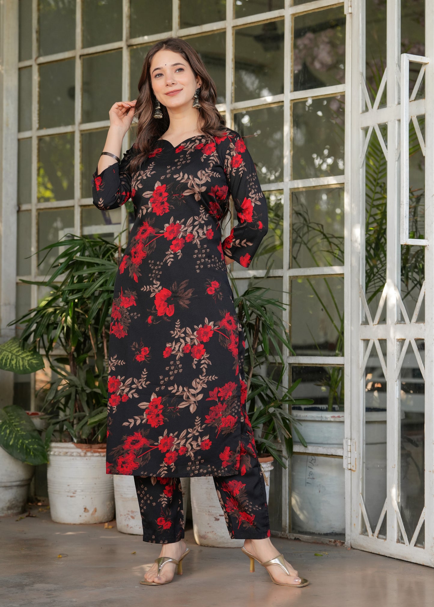 Aafreen Scarlet Bloom Set