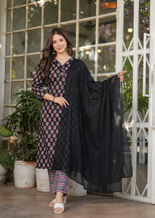Noor-E-Zahra Abstract Fusion Set
