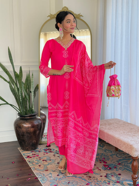 Phoolkari – Rani Pink Bandhej Kurta Set